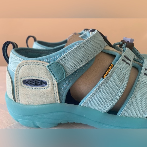 BRAND NEW ★ KEEN YOUTH SANDALS ★ US SIZE 6 Youth / EU 38 / 24.5 cm ★ - Picture 6 of 11